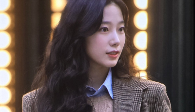 LE SSERAFIM Kazuha Stuns at POLO Event