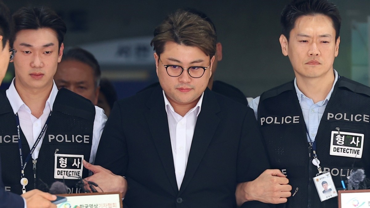 Trot Star Kim Ho Joong Sentenced to 2 Years 6 Months in Prison Following DUI Incident