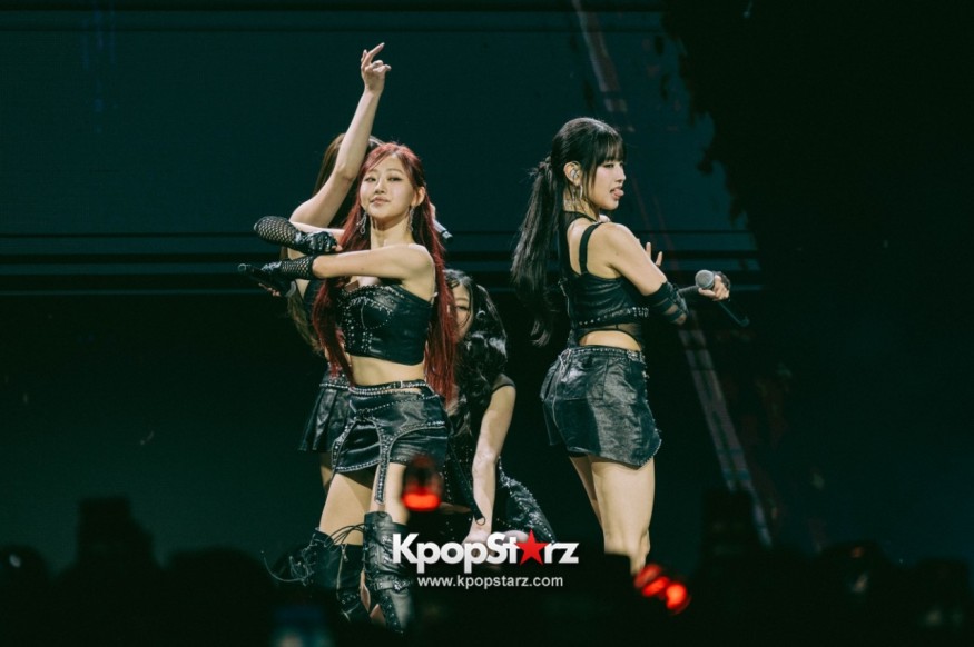 KISS OF LIFE Lights Up Singapore With Explosive “KISS ROAD”