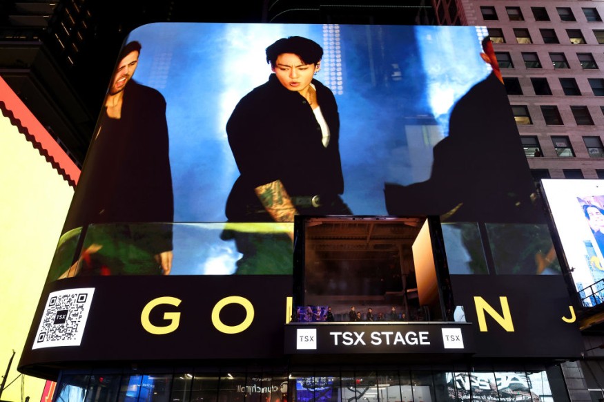 Jung Kook Live At TSX, Times Square