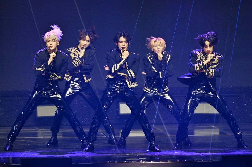 HYBE Joins ‘Kpop Demon Hunters’ Trend, Releases New TXT Video Showing Idols Wearing ‘Saja Boys’ Outfits
