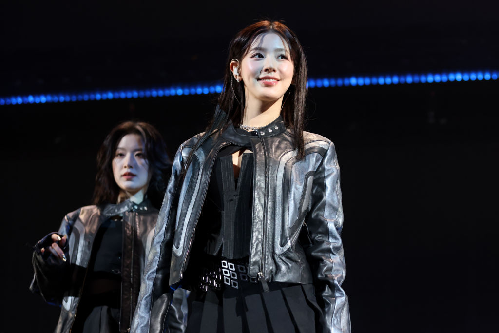 I-dle Miyeon Releases Self-Written First Solo Single 'Sky Walking'