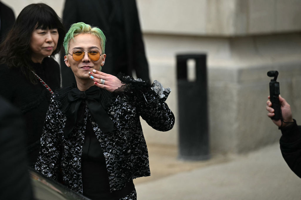 G-Dragon Makes Headlines After Posting Photos Alongside Chaebol Heiress & Influencer Lee Joo-young