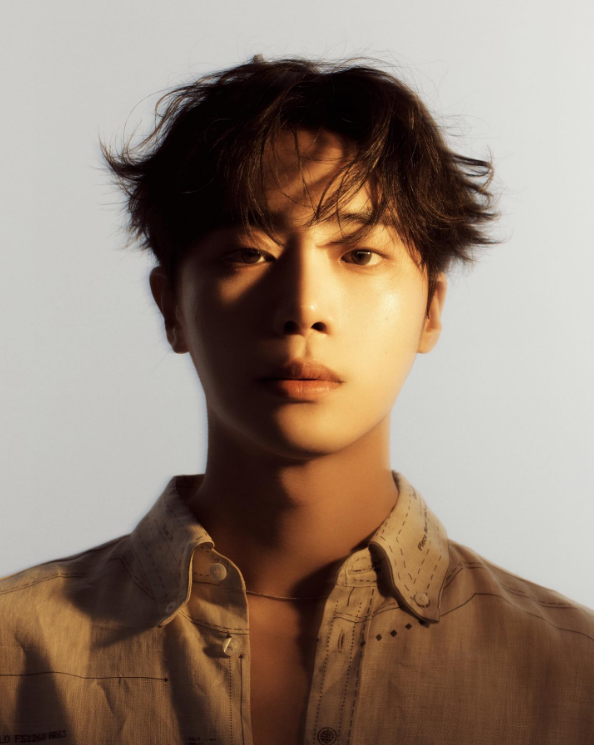 Actor Choo Young Woo Faces Backlash After Being Spotted Having Phone Case With 'Pedophilic' Art