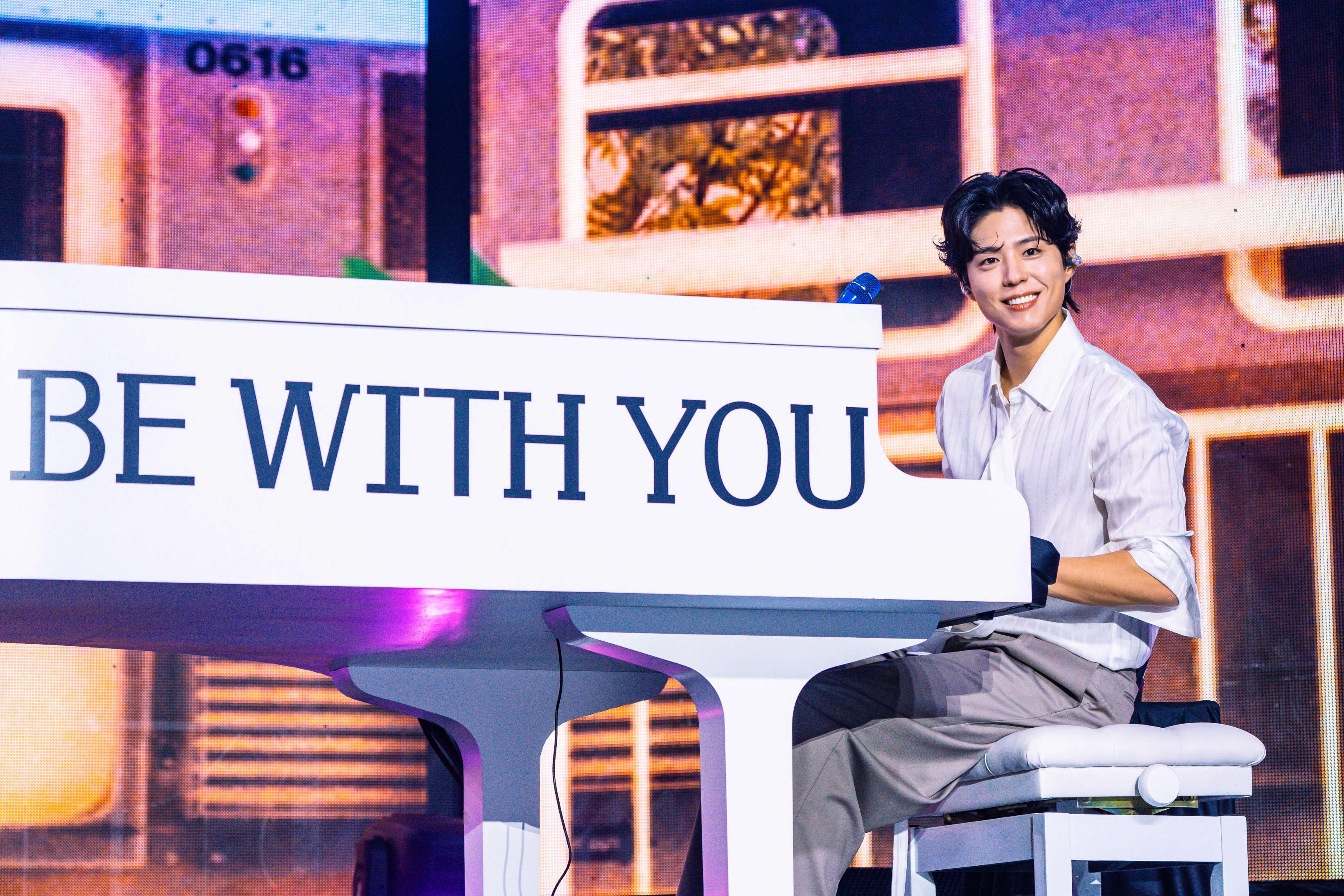 PARK BO GUM 2025 FAN MEETING TOUR BE WITH YOU 