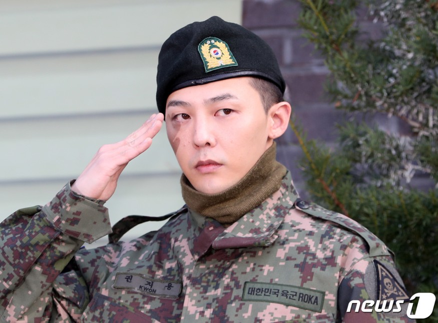 G-Dragon's leave the army