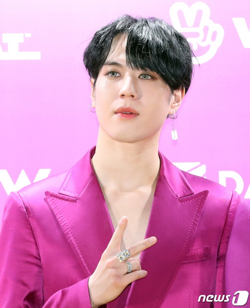 GOT7, 2019 VLIVE AWARDS V HEARTBEAT