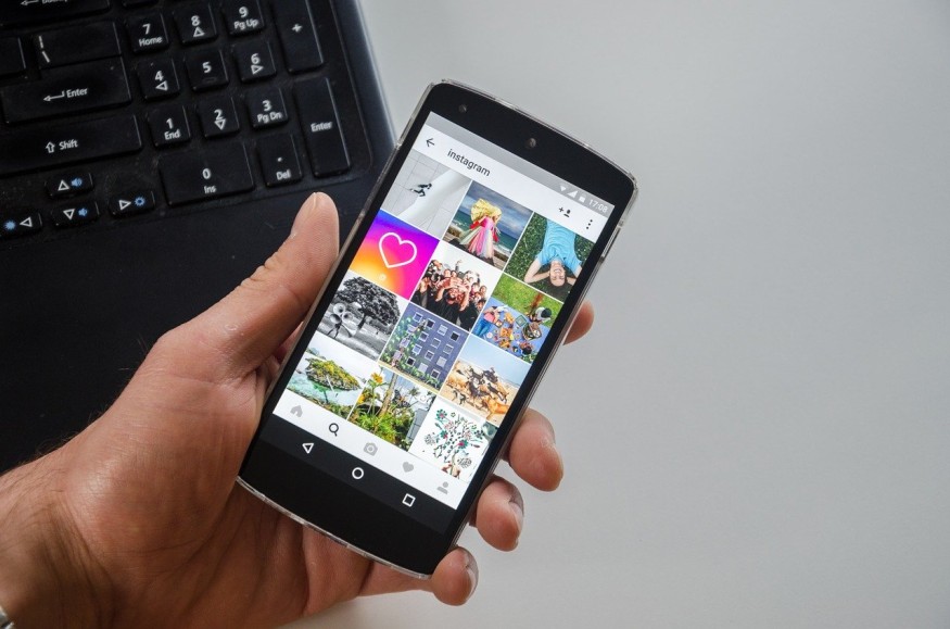 Should You Hire Someone to Manage Your Instagram Account?