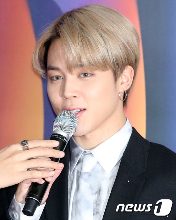BTS, cute hand heart
