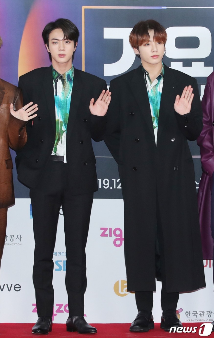 BTS, cute hand heart