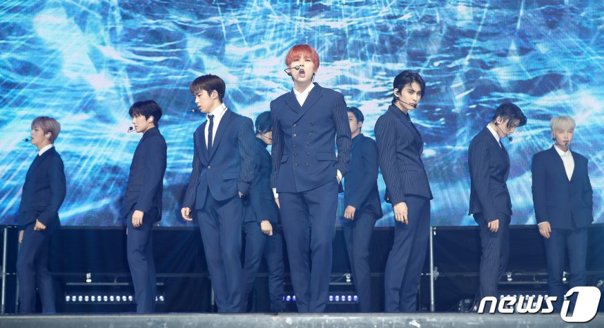 SF9 Comes Back with 1st Album 'First Collection'
