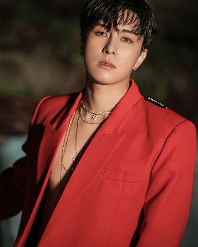 Kim Dong-wan to release solo album in two years… Vampire Teaser 'Intensity'