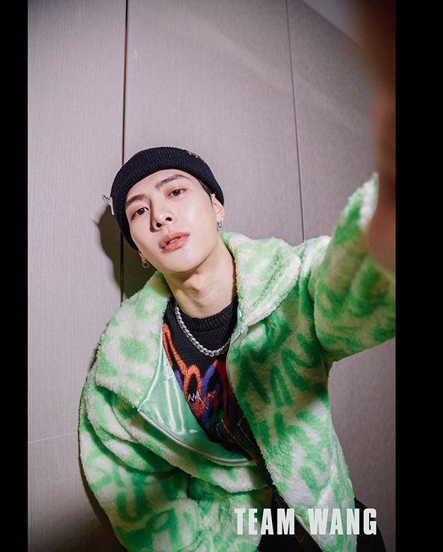 GOT7 Jackson Wins Men's Award of the Year at Weibo