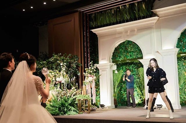 Sunmi, Fan Couple Wedding Celebration