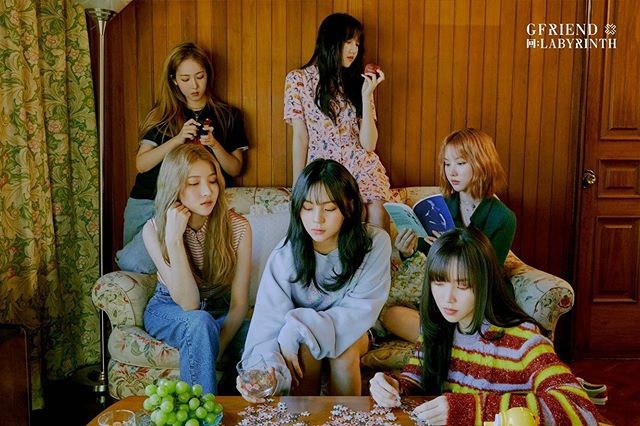 GFriend Unveils New Mini Album '回: LABYRINTH' Concept Photo