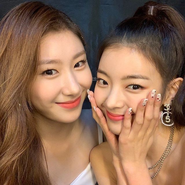 ITZY Appears on US FOX-TV Good Day New York