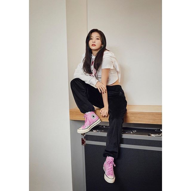 Red Velvet SEULGI, firm taste .. "I like pink"