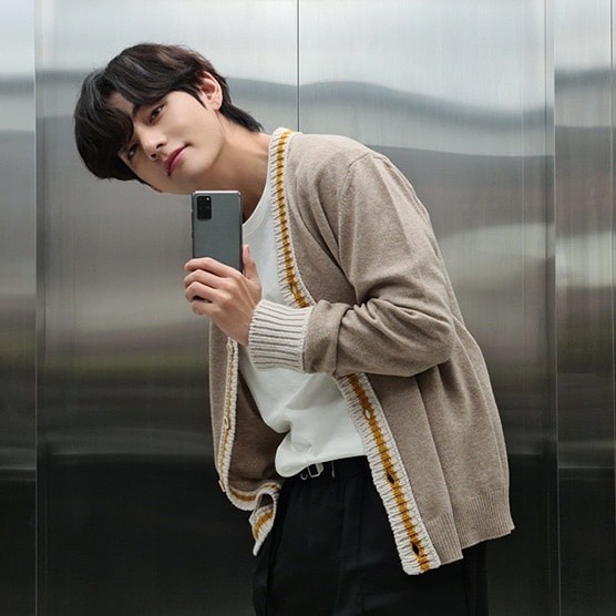 BTS V Boyfriend Photo