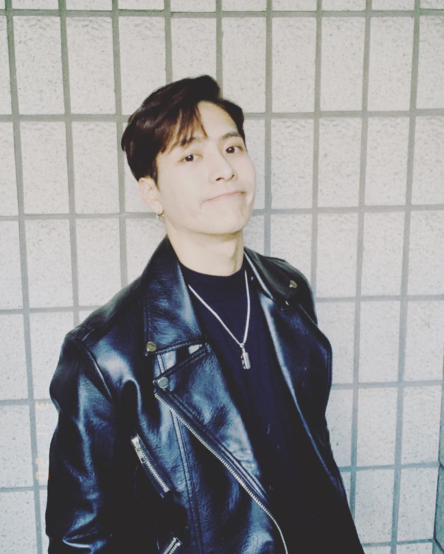 GOT7 Jackson, a sculptural visual overflowing with chic beauty