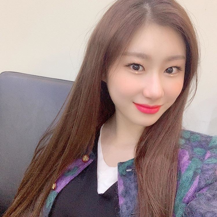 'KBS Cool FM' Jung Eun-ji X ITZY, warm certification shot