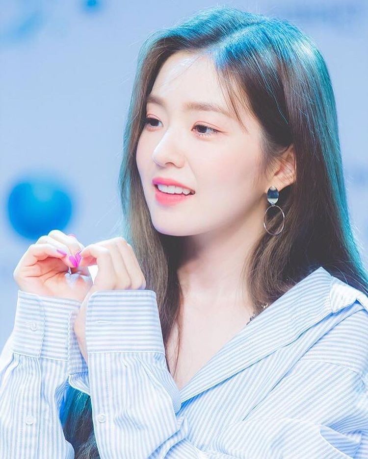 CLINIQUE Selects Red Velvet 'Irene' as APAC Ambassador