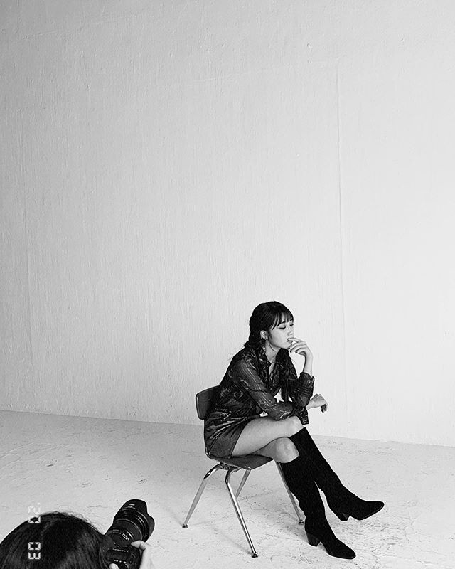 Apink's Jung Eunji Blesses Fans with Lovely "Eye Smile"