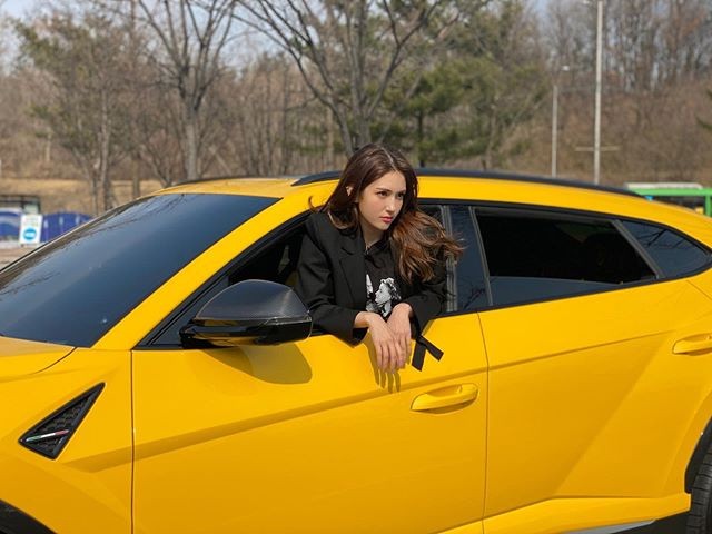 Jeon So-mi, tears in test drive "Dream Car" Lamborghini "The goal of life"