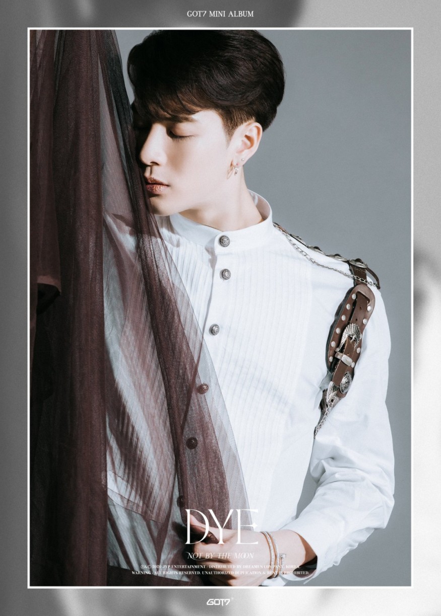 GOT7 Flaunt Elegant, Romantic Visuals in New "DYE" Teasers