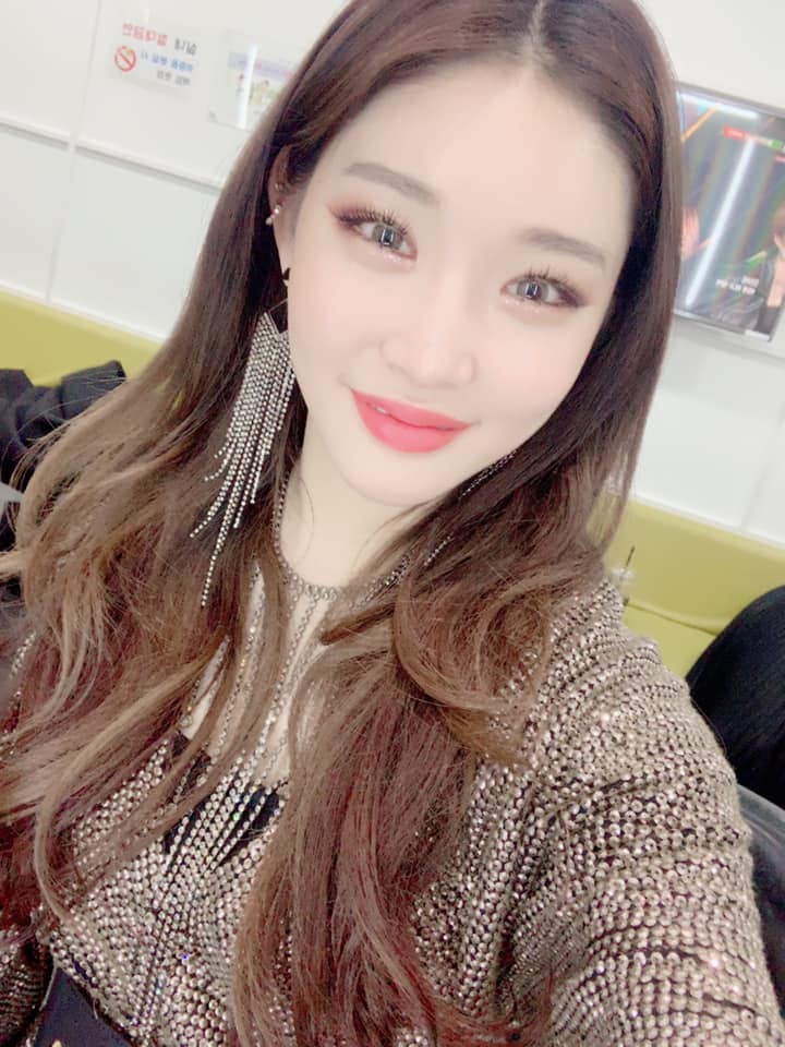 Chungha, 'Comeback in 10 Months', releases public songs on the 27th