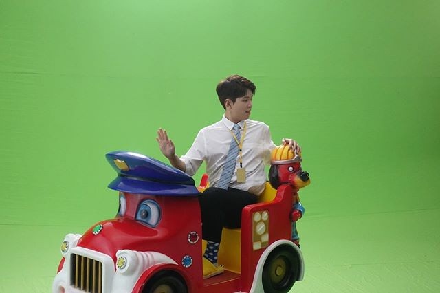WATCH: Paul Kim Unveils "Overload" MV