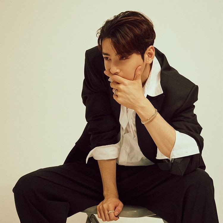 ASTRO's Cha Eun-woo Charismatic on His First-Ever Magazine Cover