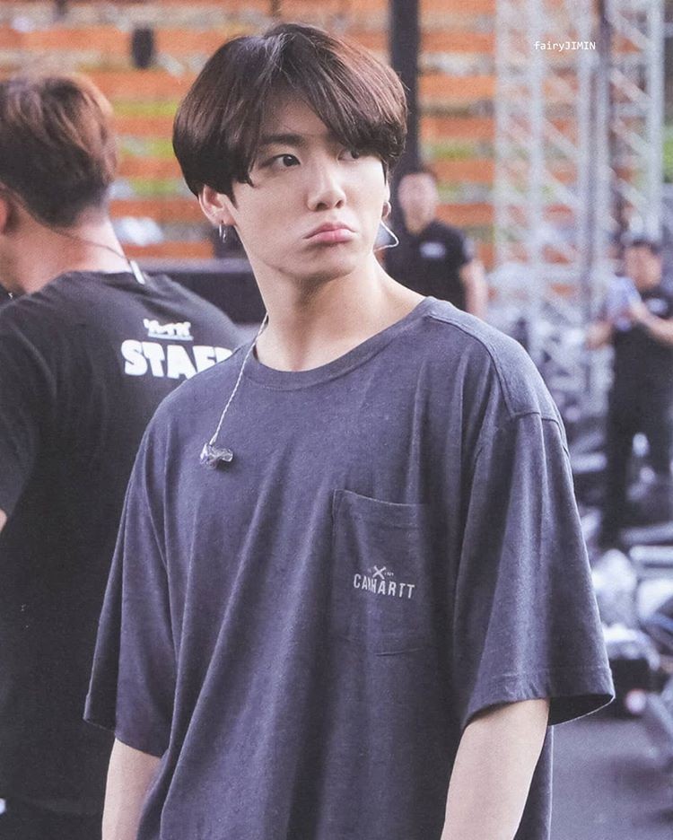 BTS Jungkook shows off strong SNS popularity