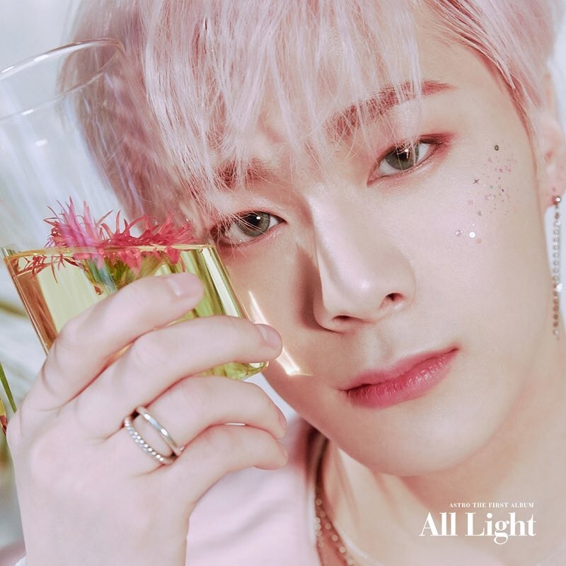 Astro confirms comeback with EP 'Gateway' on May 4