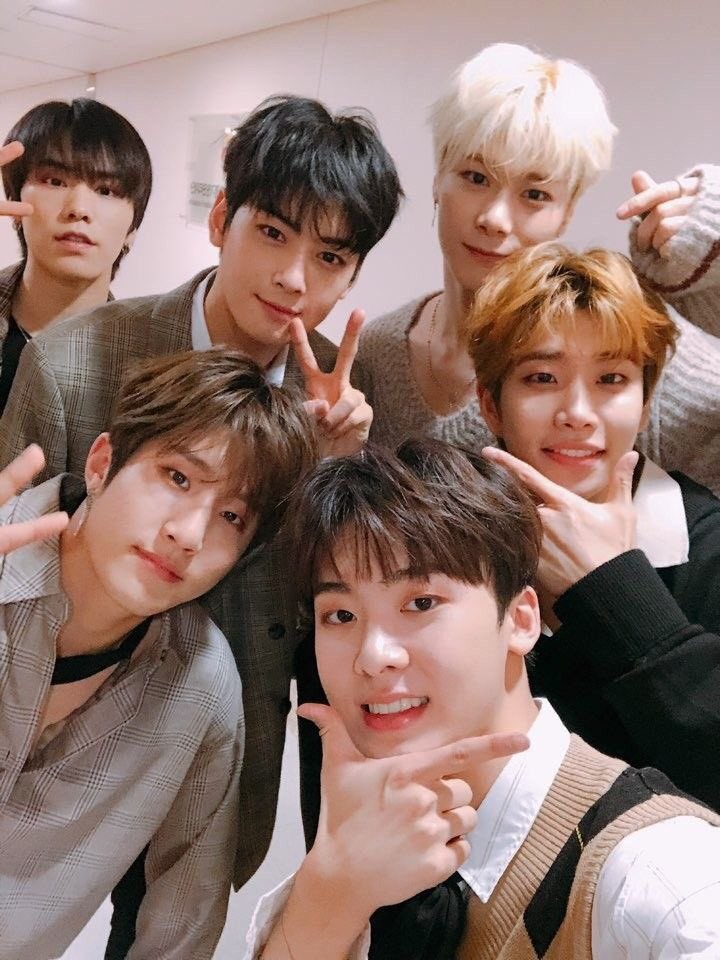 Astro confirms comeback with EP 'Gateway' on May 4