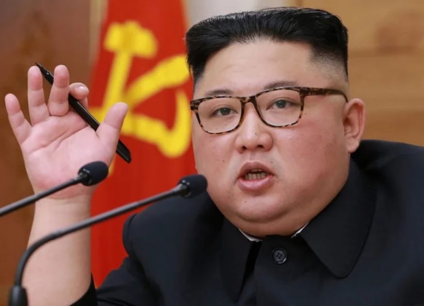 Kim Jong-Un Meets Chinese Doctors, Rumors Claim He Is Gravely Ill
