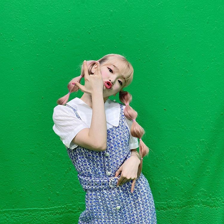 OH MY GIRL, new song 'Dolphin' is on the rise