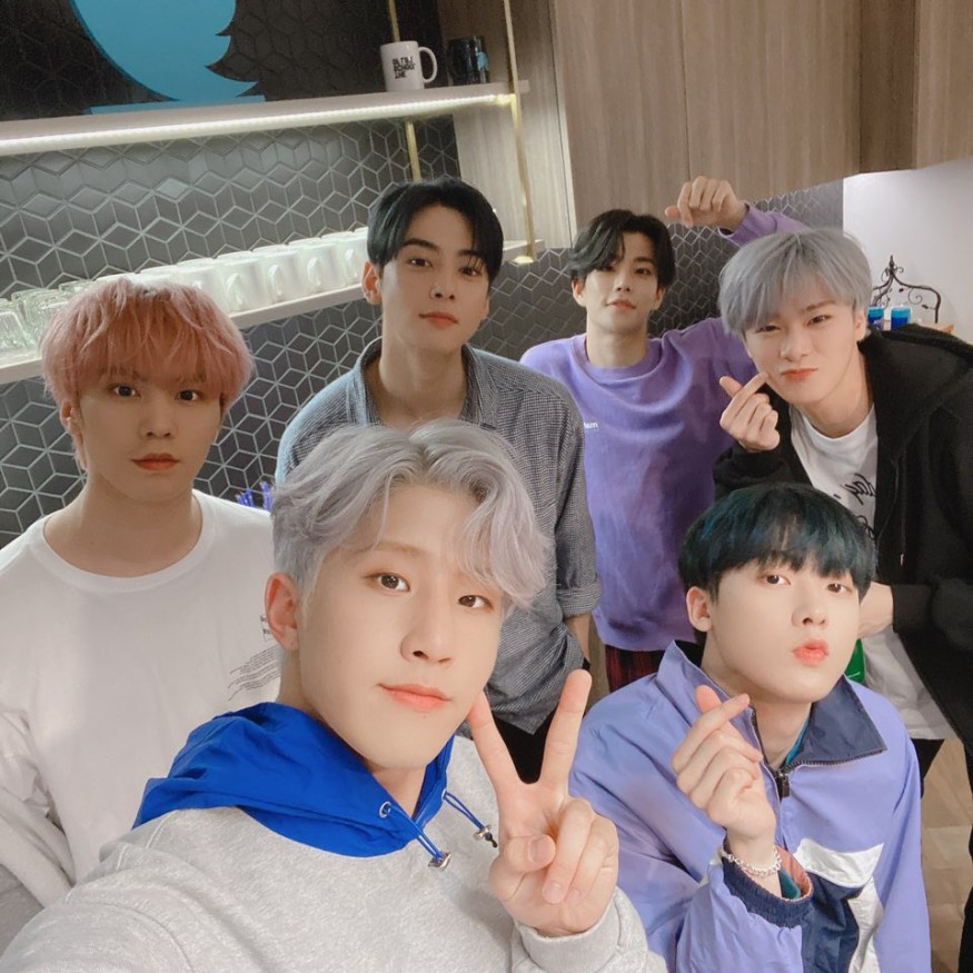 Astro releases new song 'Knock' choreography practice video 'Powerful Cool Energy'