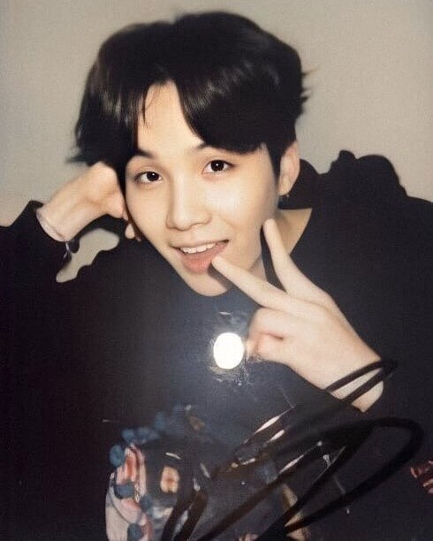 BTS SUGA, 28 Agust D Records "It contains the present me”