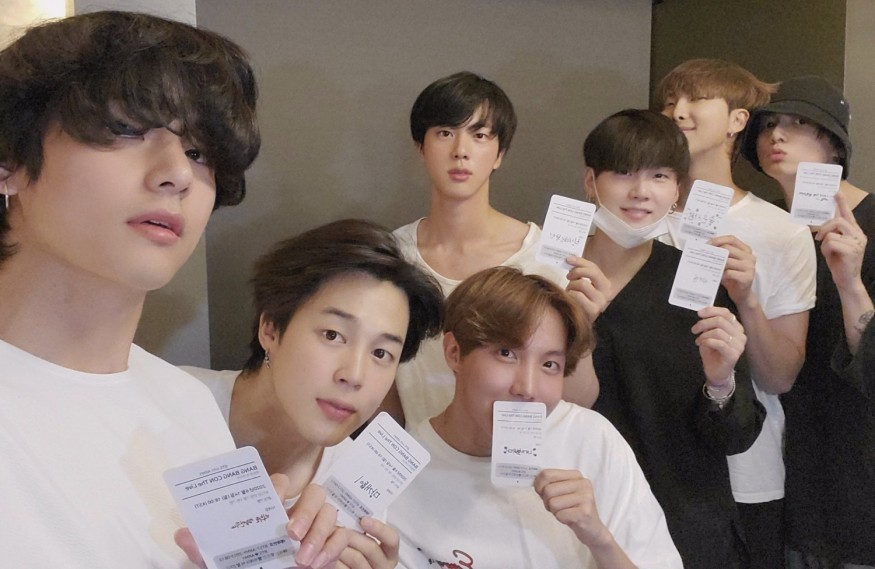 'BANGBANGCON' BTS, bright smile "I love you. I was happy"
