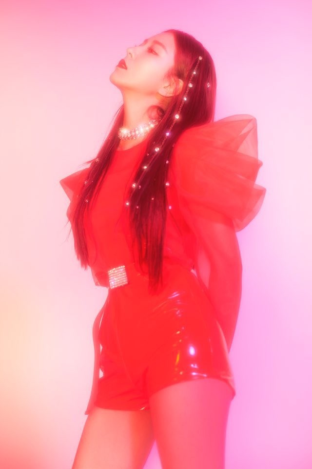 Debut 20th anniversary BoA "Thank you and I love my precious fans"