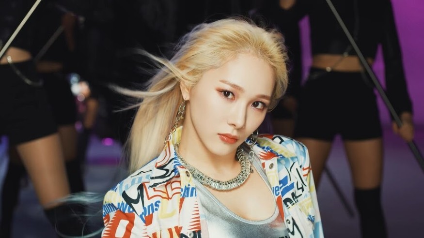 EVERGLOW, concept photo released, Overwhelming charisma 'intense'