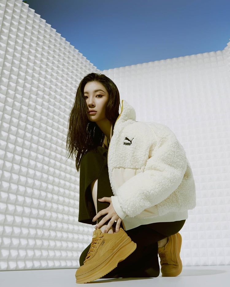 Sunmi, overwhelmingly sexy wearing a winter jacket