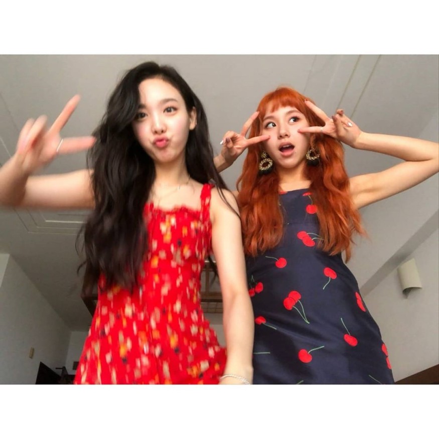 TWICE 5th Anniversary Special Live 'WITH'