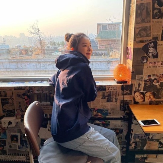 Red Velvet Seulgi, a pictorial even if you're still "The Day The Sunset Was Pretty"