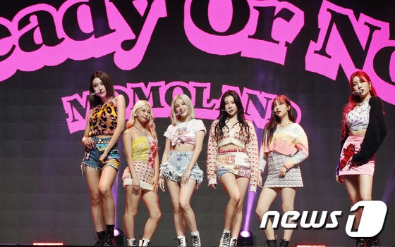 MOMOLAND 'Ready Or Not'