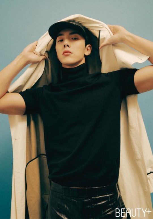 MONSTA X Shownu, are you a singer? It's a model!