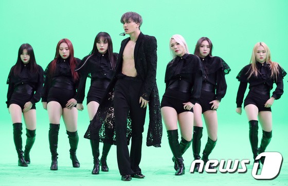 Kai 'Perfect Abs'