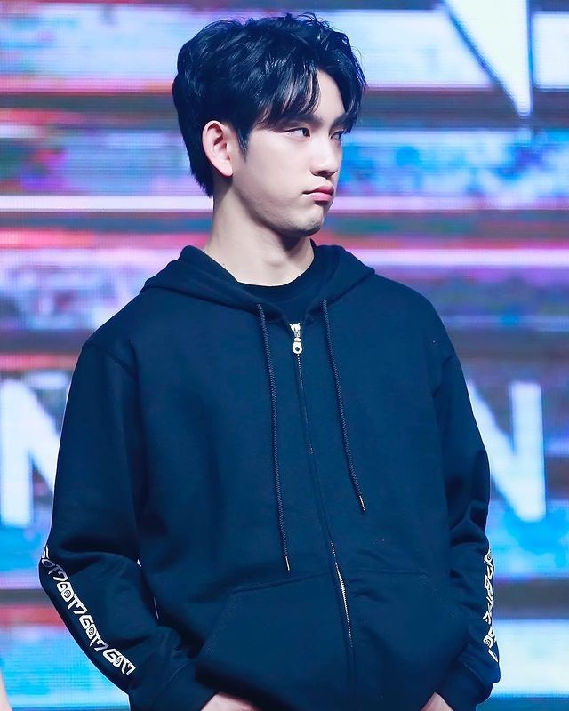 GOT7 Jin-young, the expression of her lips, cute charm