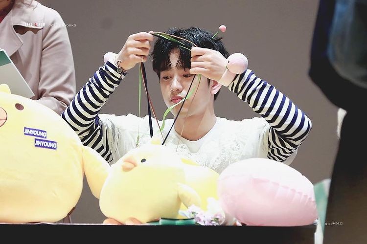 GOT7 Jin-young, the expression of her lips, cute charm