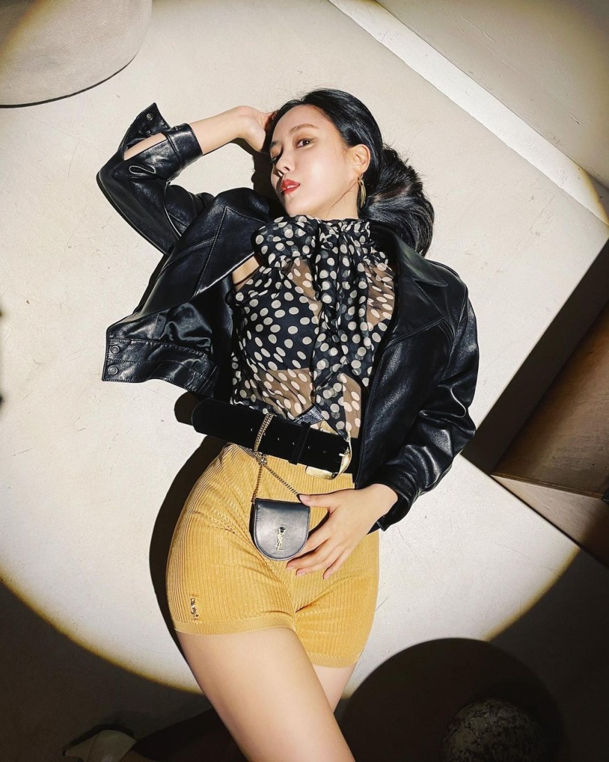 Hyomin, legs more unrealistic than mannequins